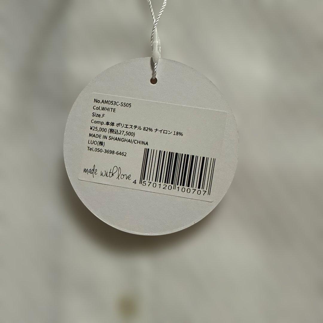 新品未使用　タグ付き AMICA ホワイト パフスリーブ シャツ