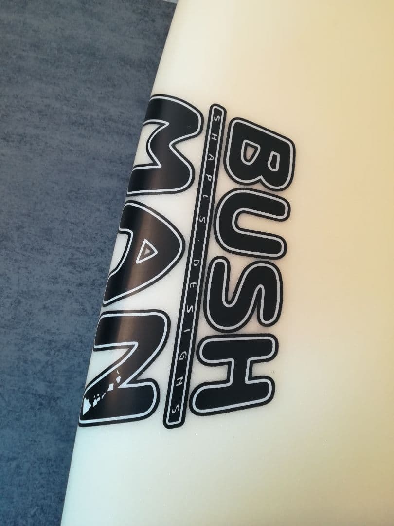 6'3ft ショートボード　BUSH MAN