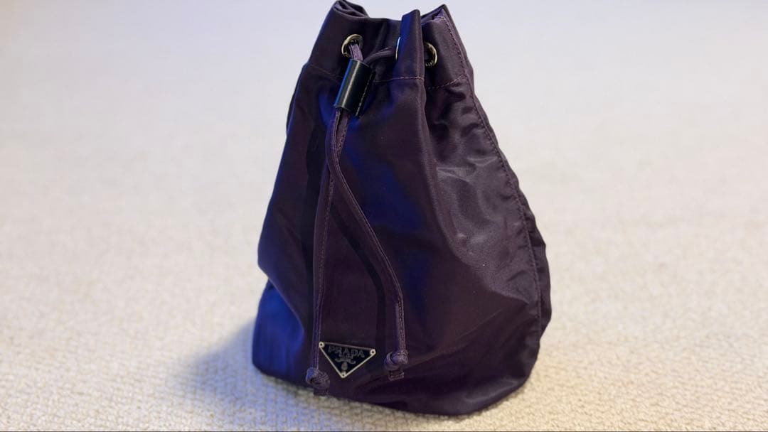 PRADA パープル ナイロン ポーチ