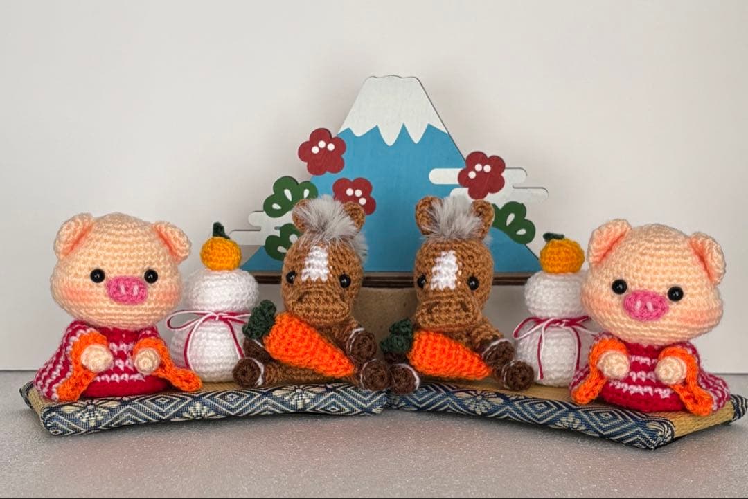 あみぐるみ　お正月飾リ　ぶたさん　【ゆっこ】 ハンドメイド