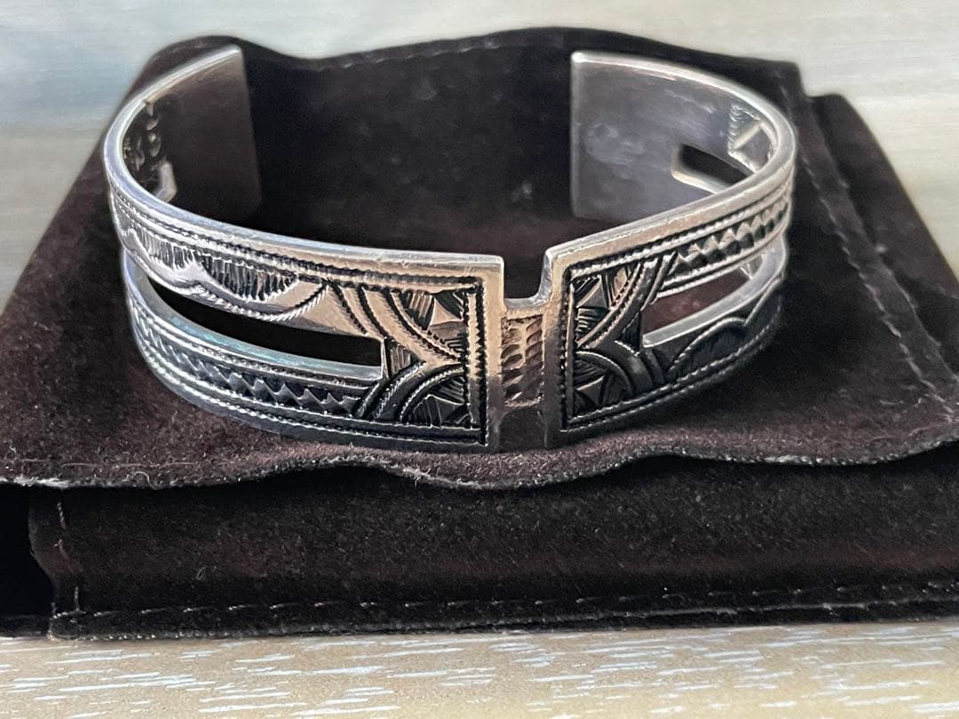 HERMES トゥアレグ バングル