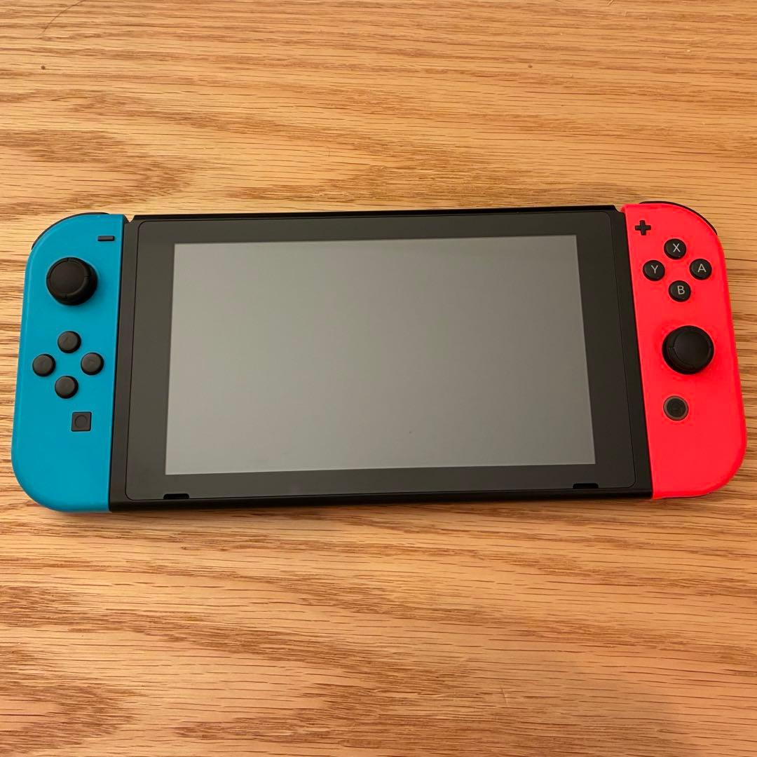 Nintendo Switch HAC-001箱・付属品完備 ジョイコン動作不明