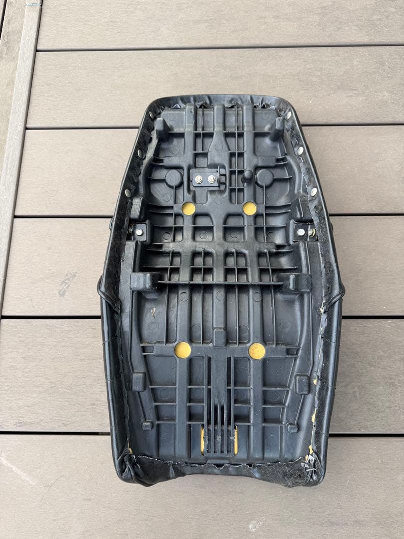 xjr400 タックロール　アンコ抜き