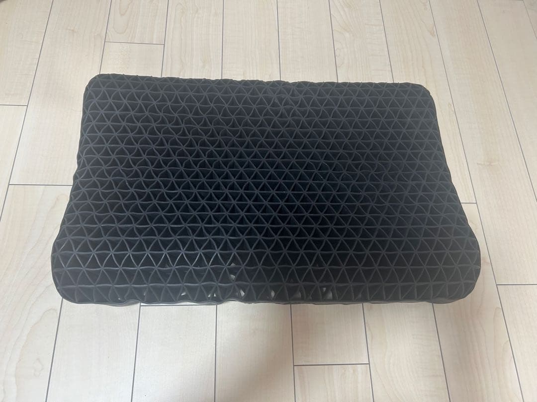 ヒツジのいらない枕　至極　カバーなし