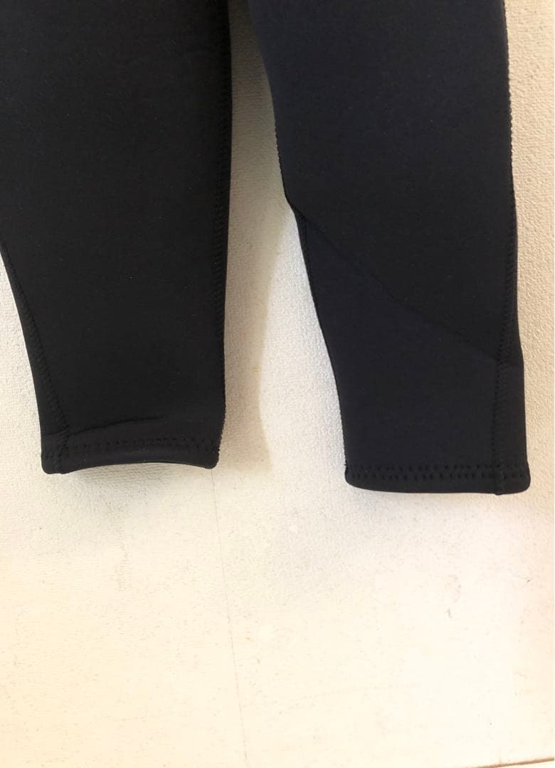 良品 O'Neill オニール フルスーツ 長袖長ズボン M ブラック 日本製