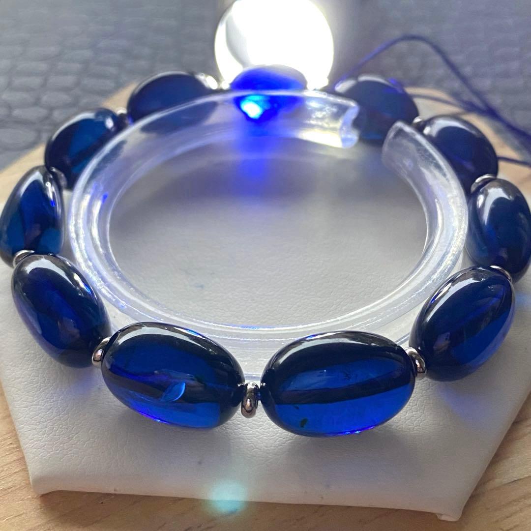 綺麗❣️リトアニア産琥珀♡サファイアブルーアンバーブレスレット