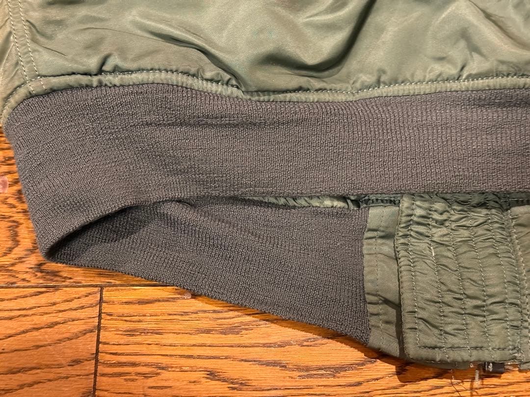 ★縦ステッチ！リブ穴なし！米軍実物80s MA-1 Fタイプ グランドクルー