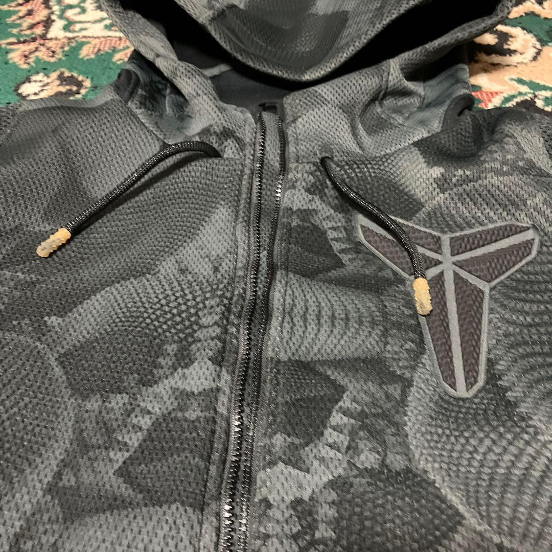 レア　NIKE KOBE BRYANT ナイキ　コービー ブライアント パーカー