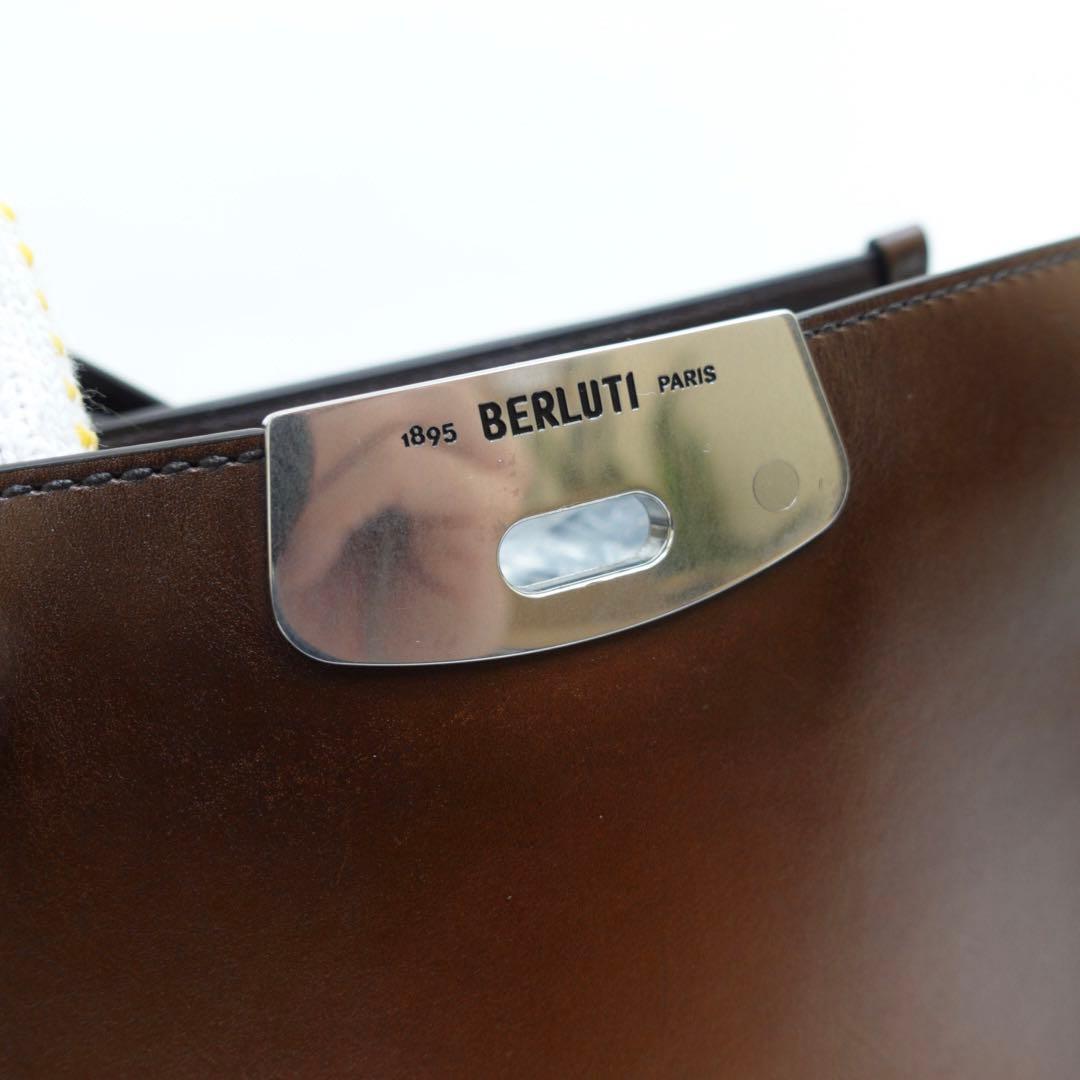 【未使用品】ベルルッティ　ショルダーバッグ　エミーオ　ホーボー　メッセンジャー