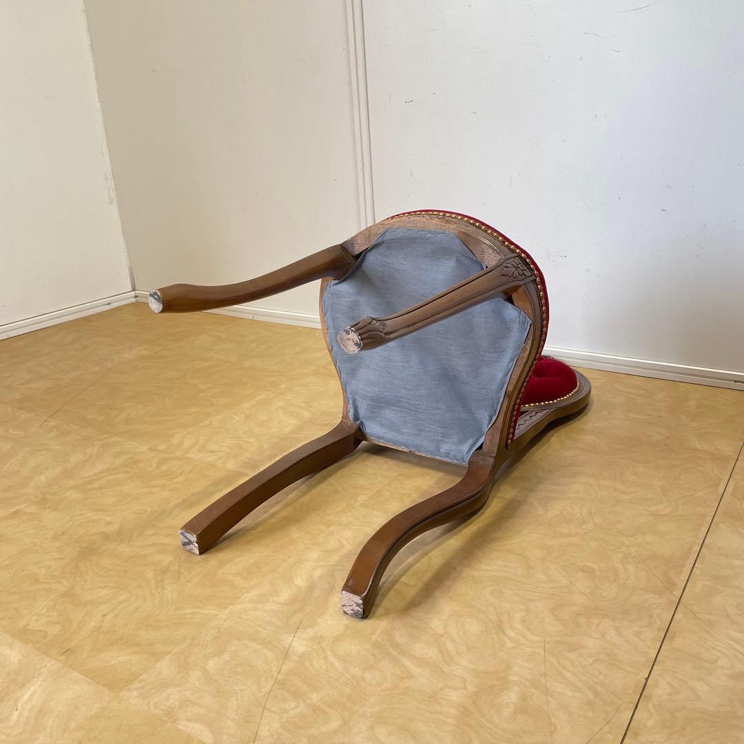 アンティーク調 猫脚チェア① ロココ調 彫刻 鋲 椅子 イス ダイニングチェア