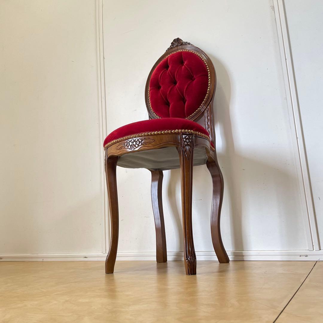 アンティーク調 猫脚チェア① ロココ調 彫刻 鋲 椅子 イス ダイニングチェア
