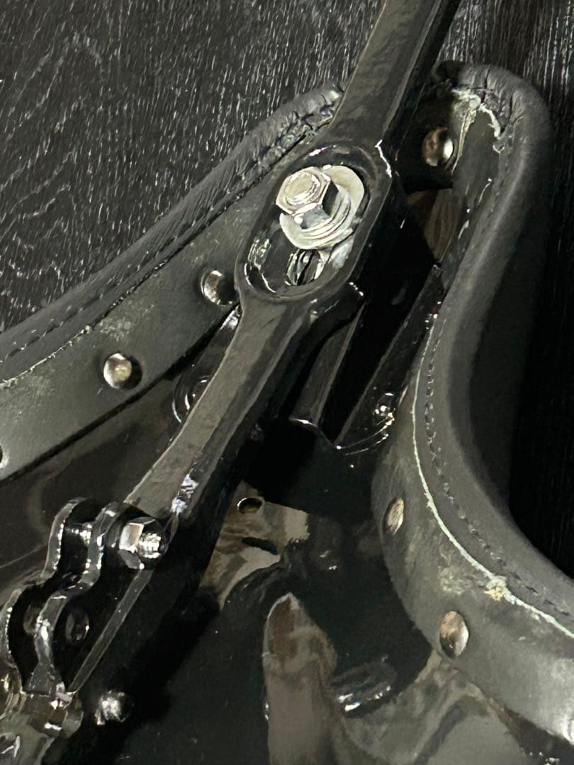 ハーレーダビッドソン　レプリカアーリーソロシート　黒レザー　Ｖ-TWIN製