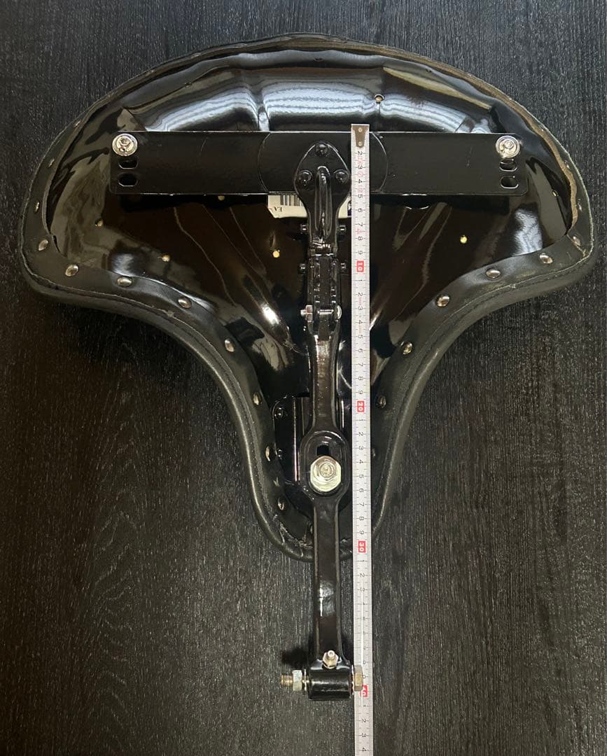 ハーレーダビッドソン　レプリカアーリーソロシート　黒レザー　Ｖ-TWIN製