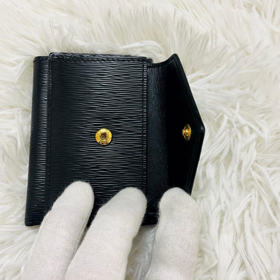 極美✨PRADA 三つ折り財布 トライアングル ロゴ レザー 黒