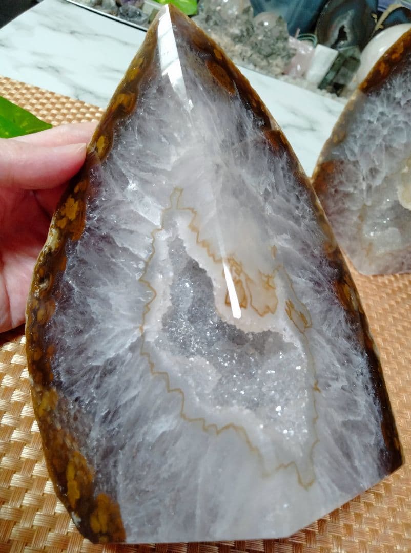 【巨大】★神秘的★★綺麗★天然石 4,1kg メノウ 原石 ブックエンド