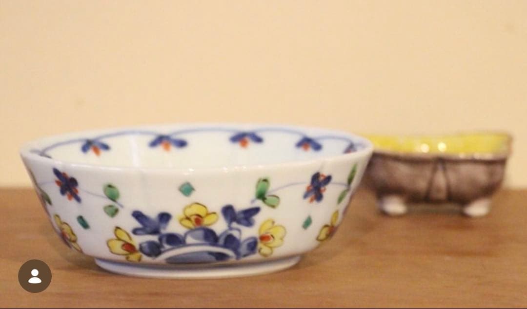 正木春蔵　正木春蔵 色絵染付草花文深皿