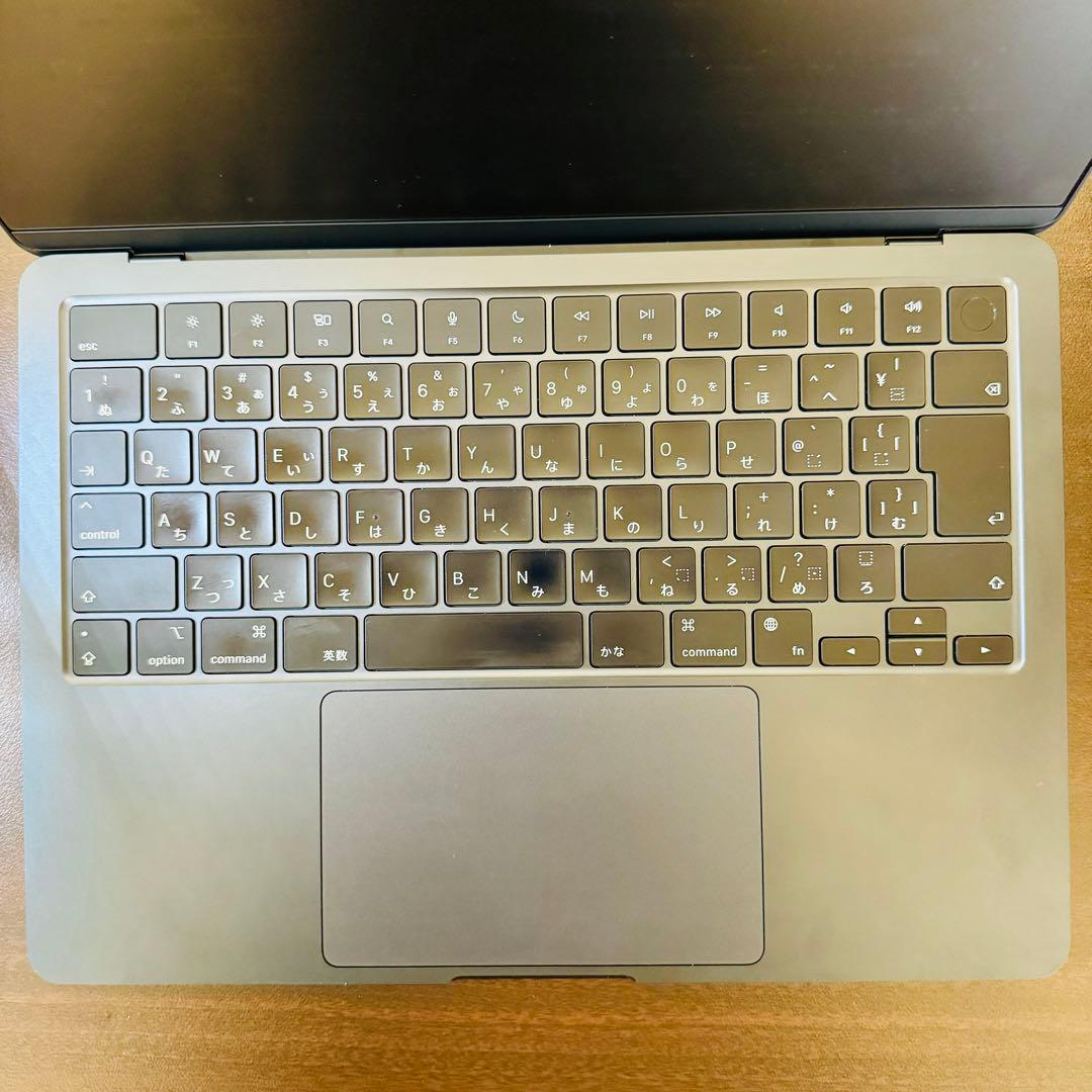 13インチ MacBook Air M2 8G 256G ミッドナイト 元箱つき