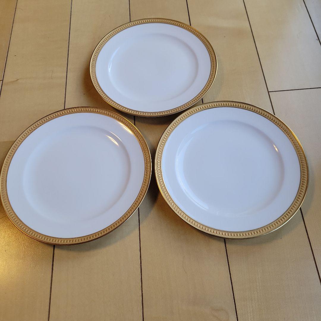 大倉陶園❸クラウンエンボス　デザート皿　3枚