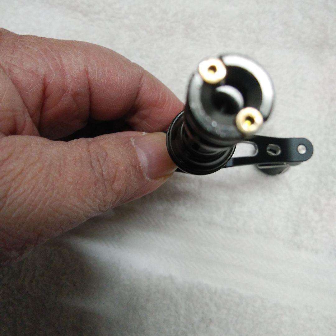 DRESS スピニングリールハンドル ブラック/シルバー