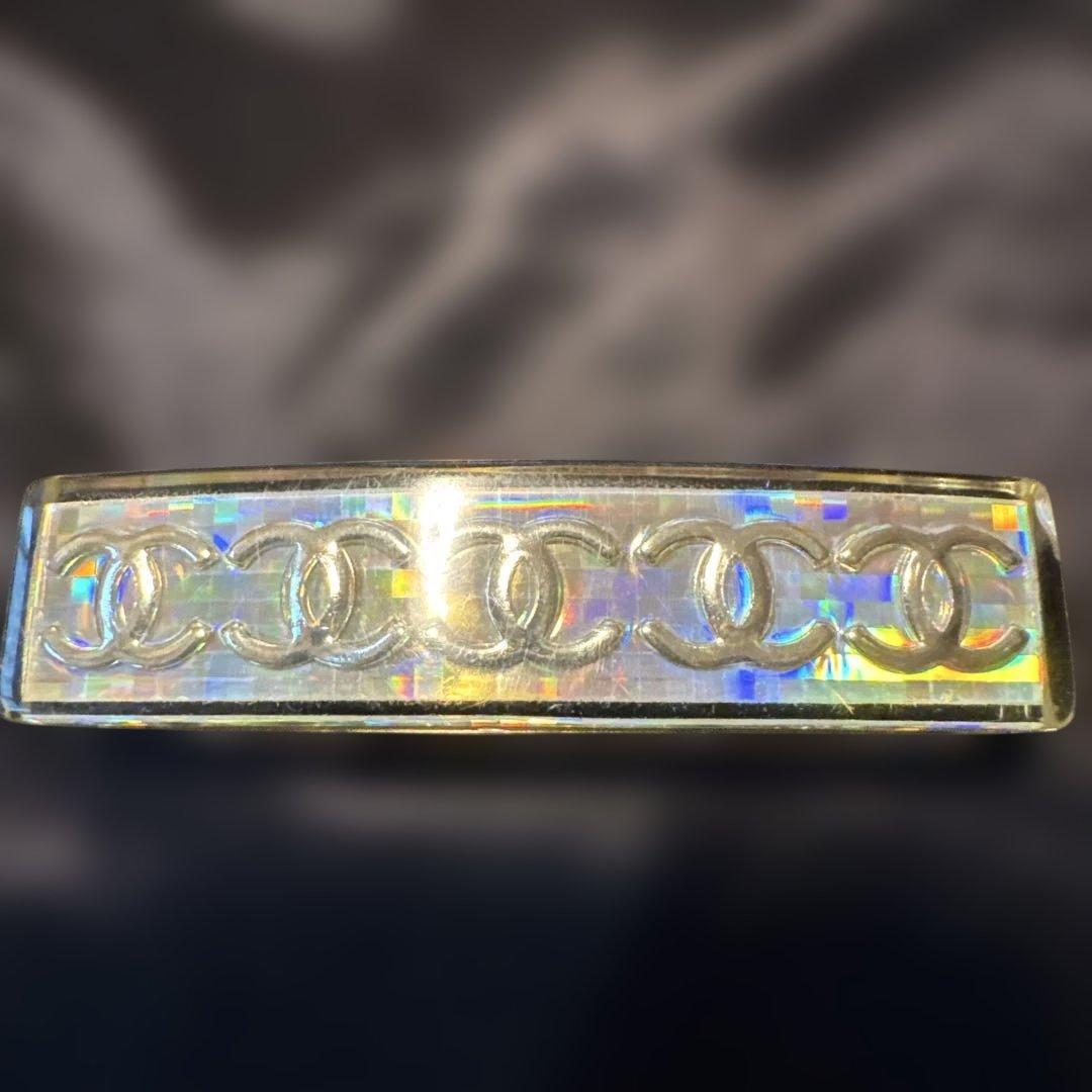 ⭐︎CHANELシャネル　ビンテージ　シルバーロゴ　バレッタ　ホログラム⭐︎