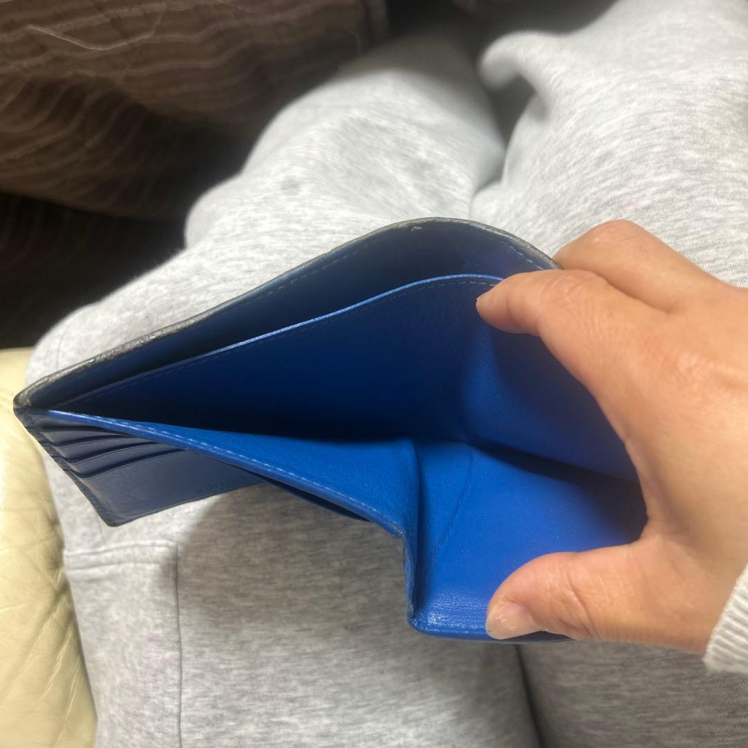 【本物】ボッテガヴェネタ　ブラックレザー 二つ折り財布