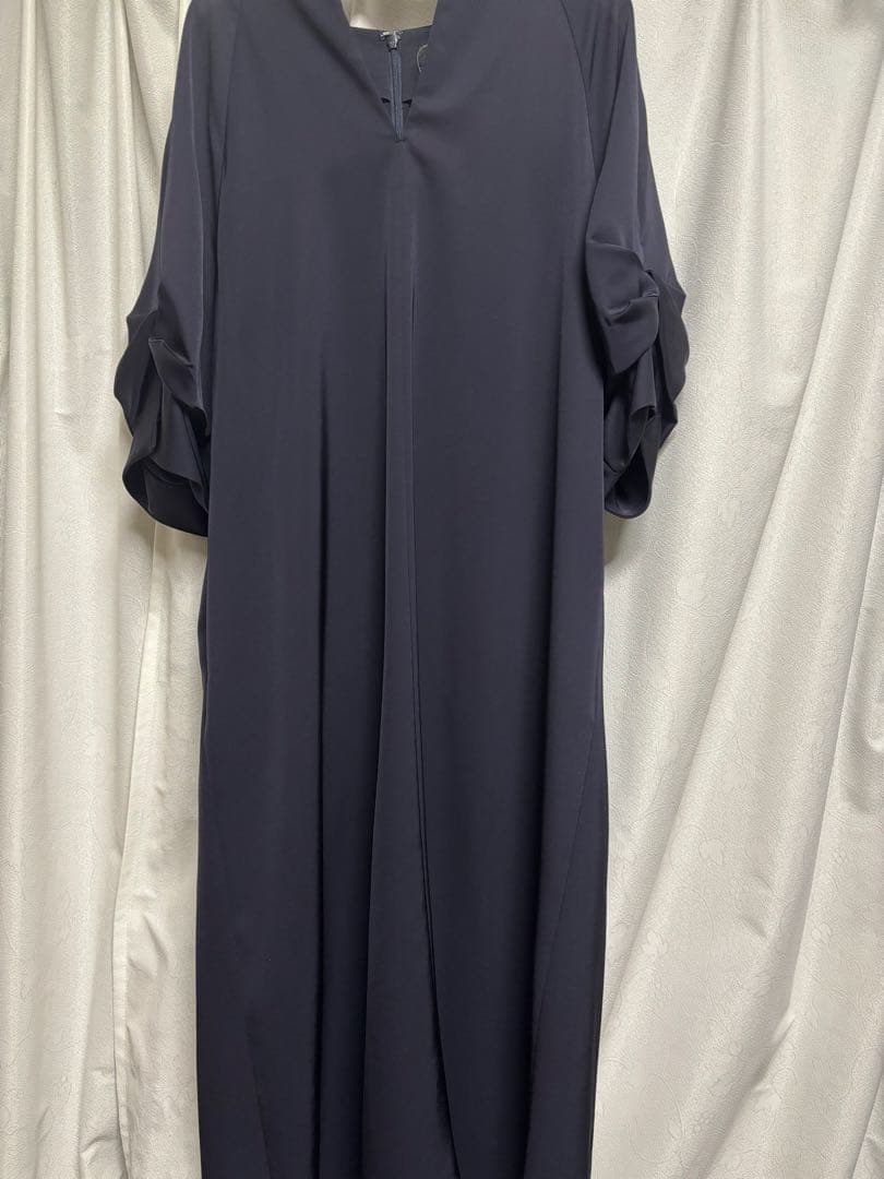 【新品未使用】TICCA ツイストスリーブワンピース　オケージョン可能