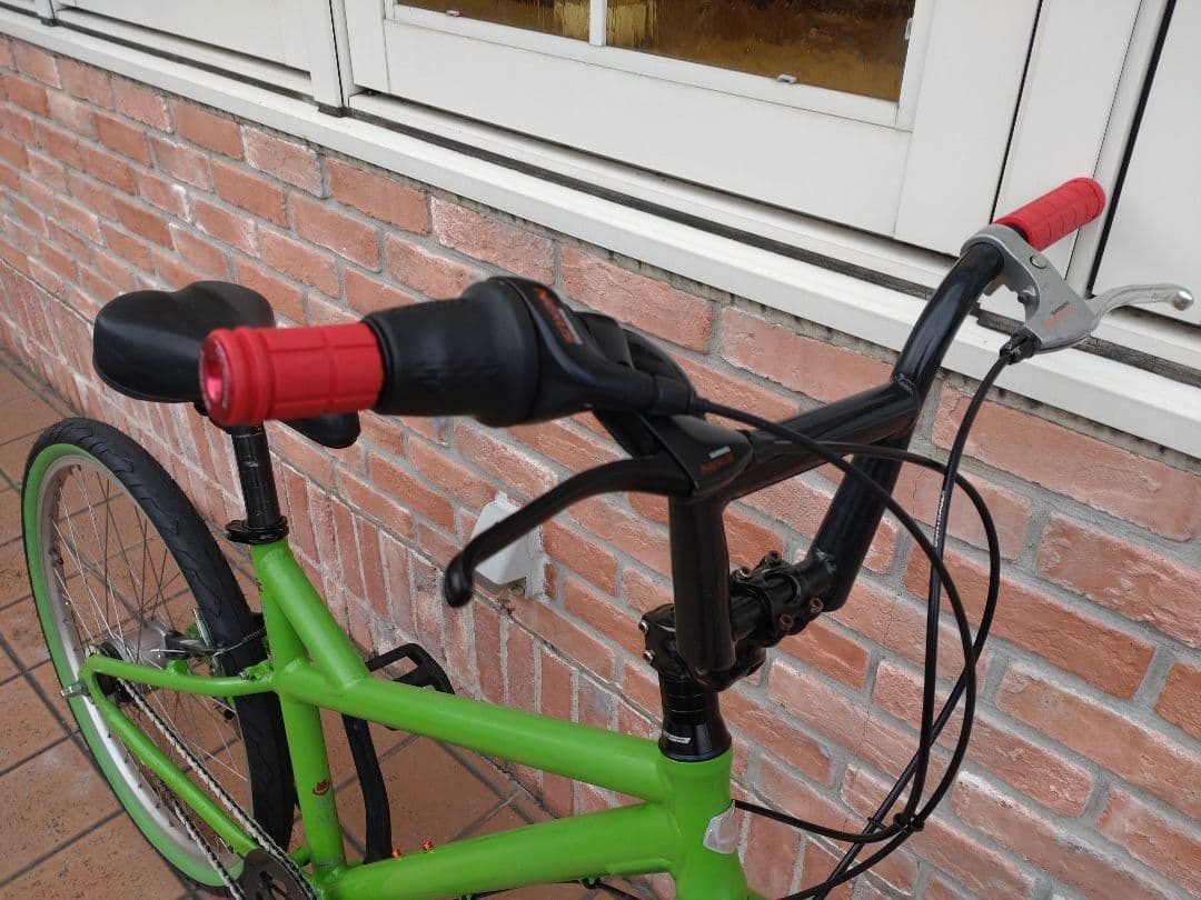 8段変速 BMX風クロスバイク 26インチ