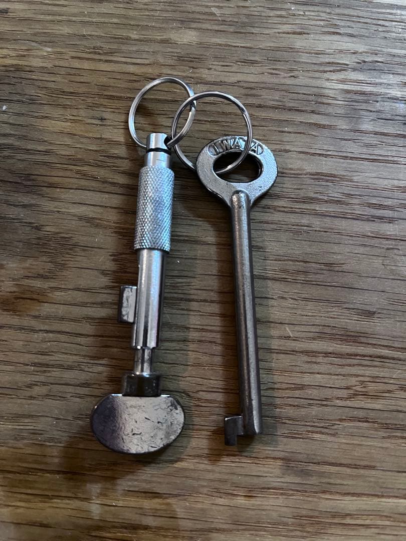 東*ブ様 マスコンキー&マスコンキーホルダー、忍び錠
