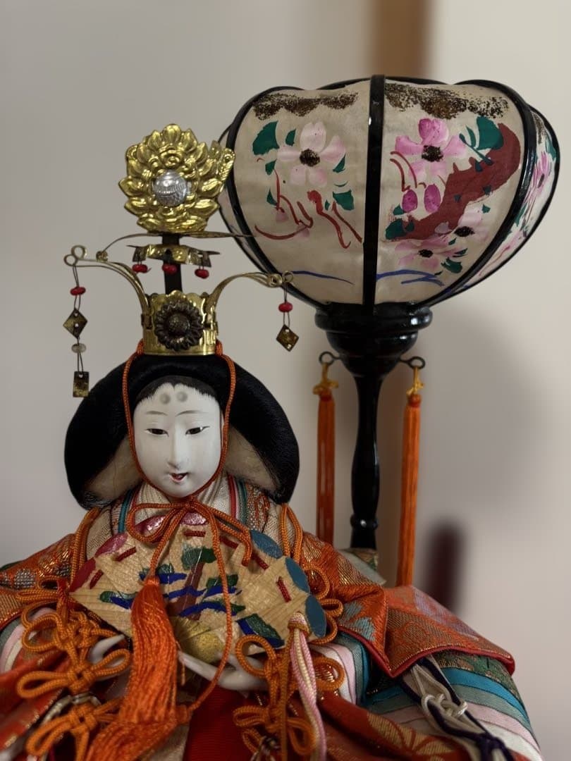 60年以上前のお雛様二段飾り