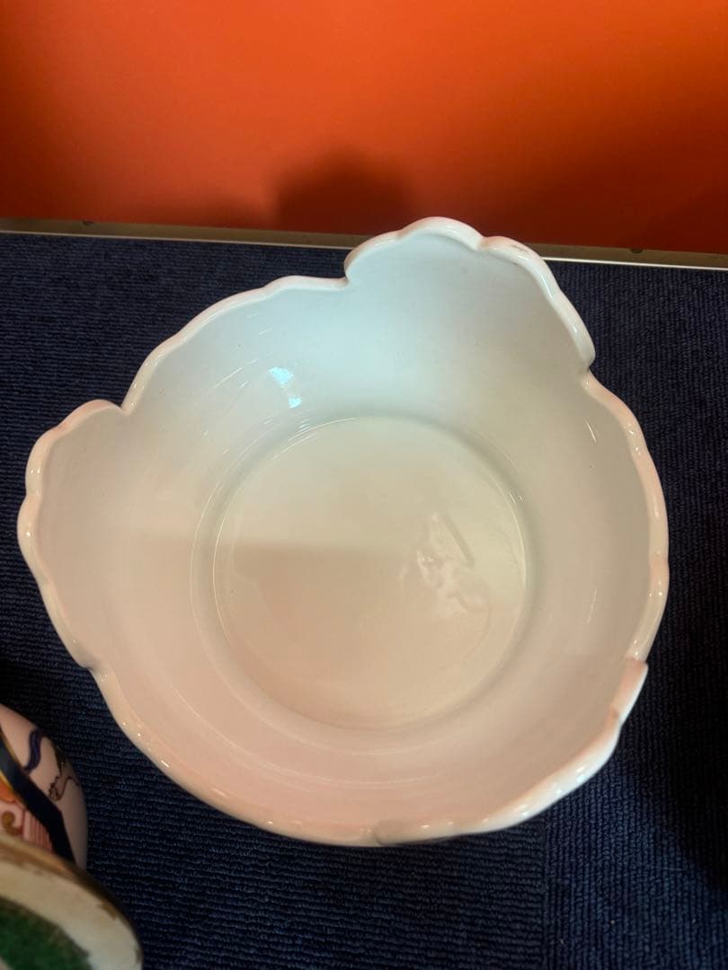 2055 有田焼 勝右衛門作 染錦 金彩色絵花鳥紋 沈香壷　飾壺