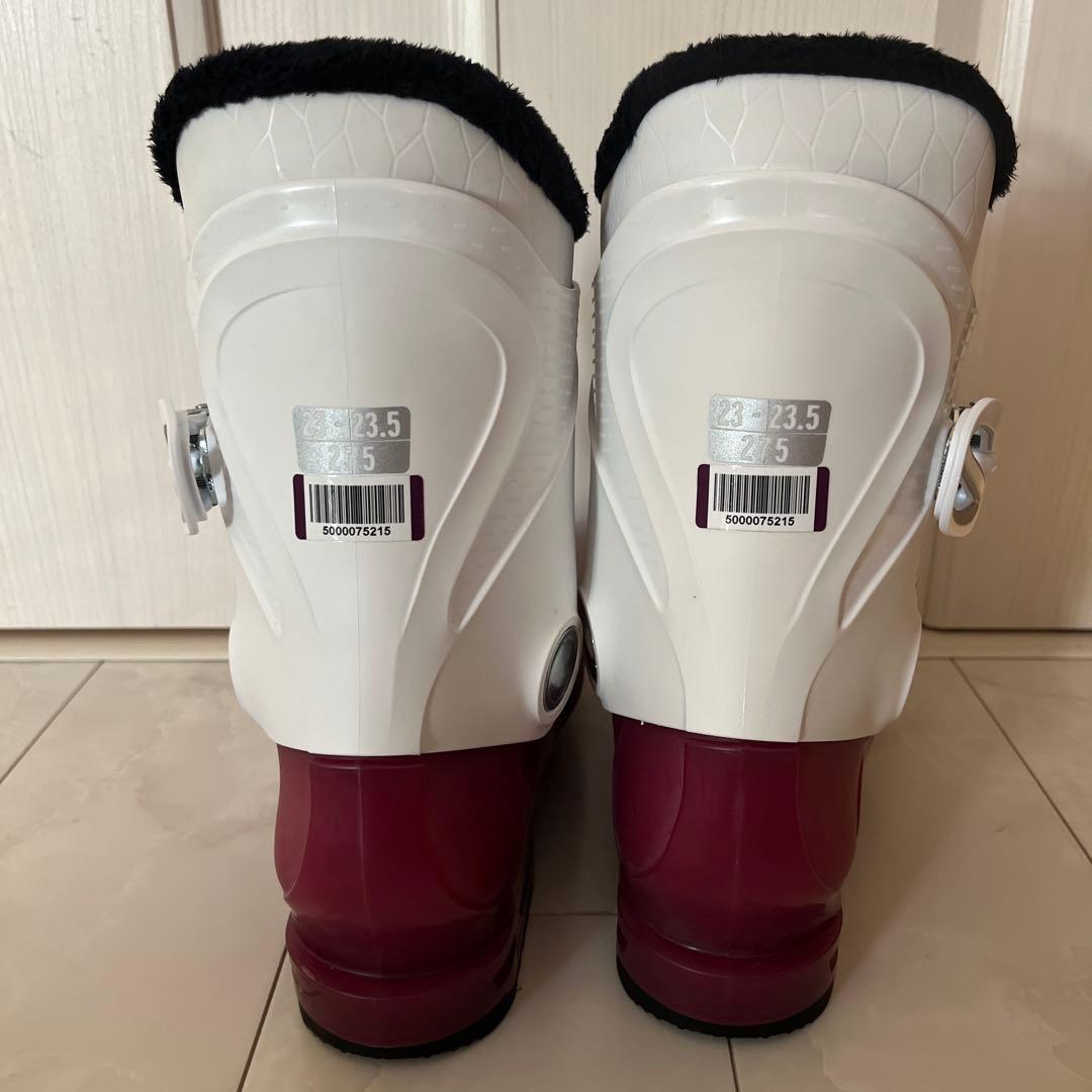 未使用品　★salomon★ ジュニア　スキーブーツ　23〜23.5cm