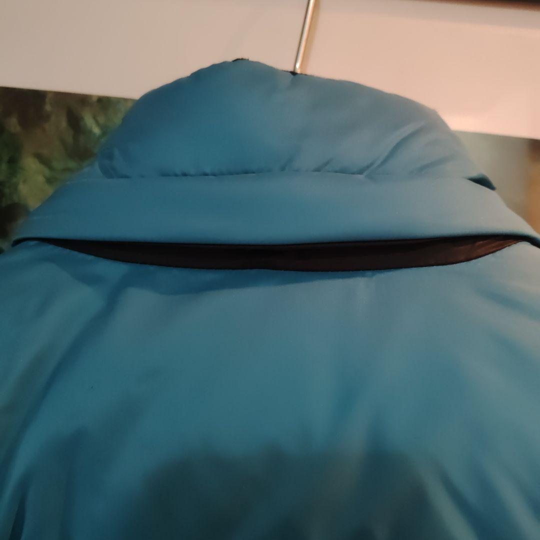 モンクレール青 フード付きダウンジャケット [中古品]