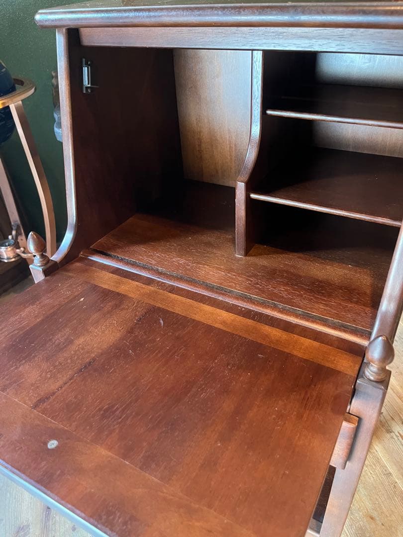 ._.*＊希少 オールドカリモク ライティングビューロー 机 小ぶりデスク