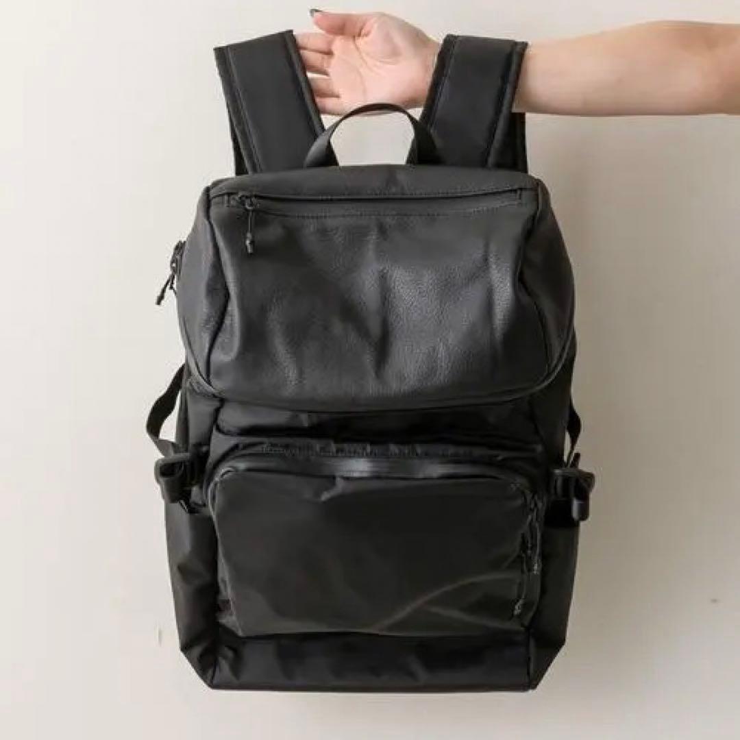 BURLAPOUTFITTER×earレザーフラップジップリュック　イアパピヨネ