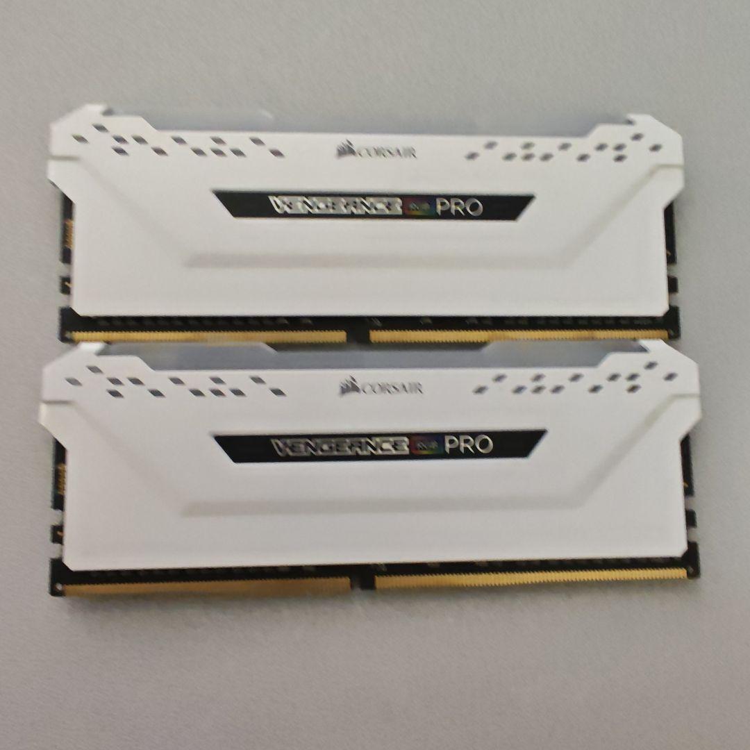 メモリー Corsair Vengeance Pro DDR4 3200hz16g x 2