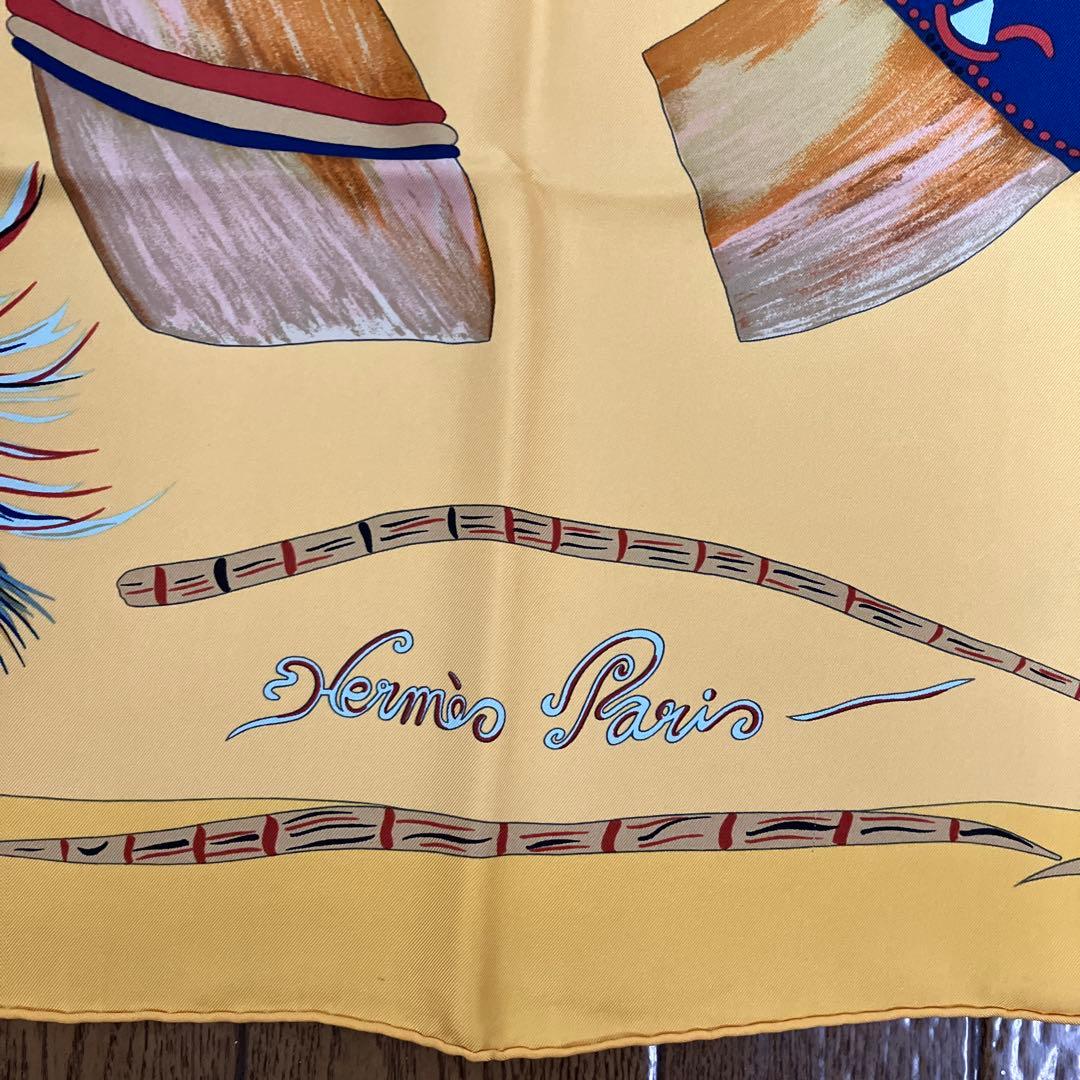 エルメス　スカーフ 90cm レア柄❗️「手仕事の魅力」