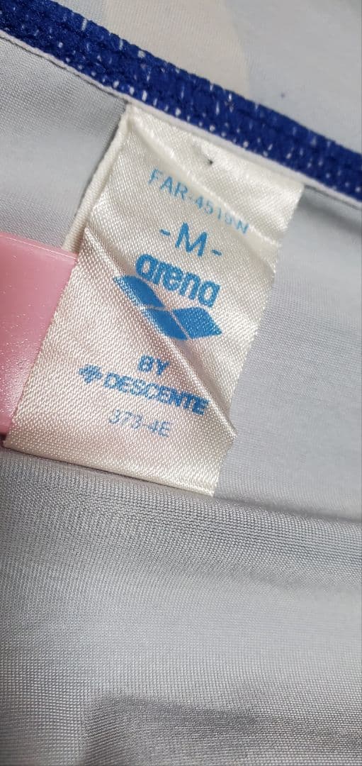 競泳水着アリーナNUX