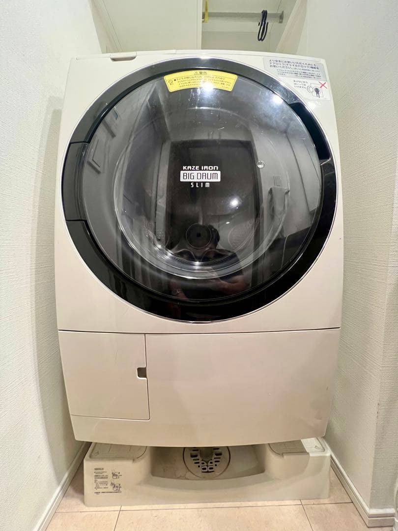 日立ドラム式洗濯乾燥機　BD-S8800L 乾燥機能に難あり　ビッグドラム