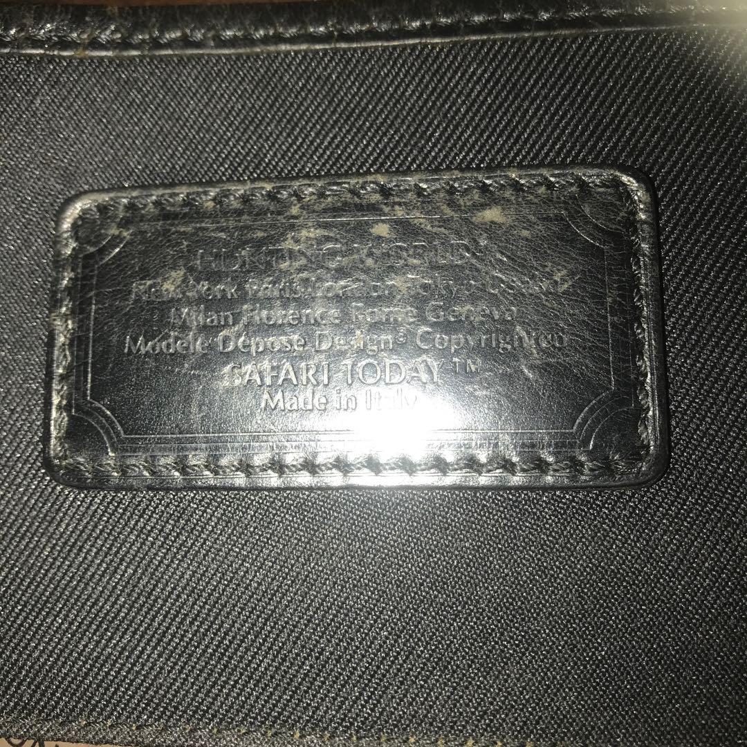 ハンティングワールド ブラックメッセンジャーバッグ