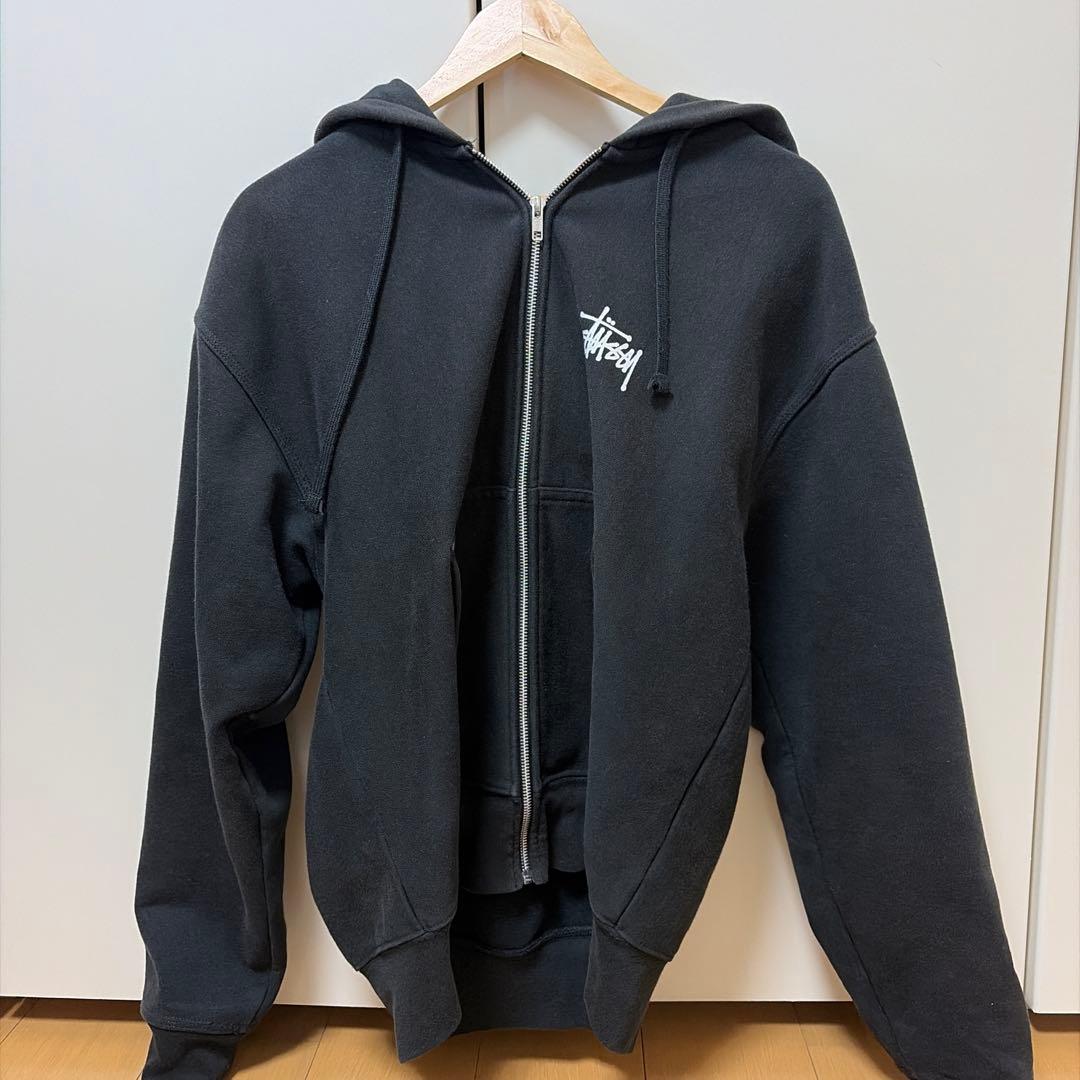 Stussyジップパーカー