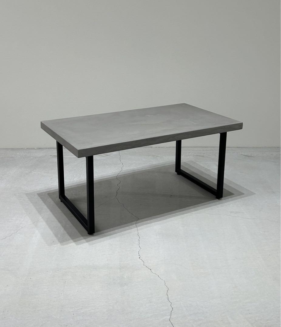 新品　コンクリカグ　ローテーブル　モールテックス