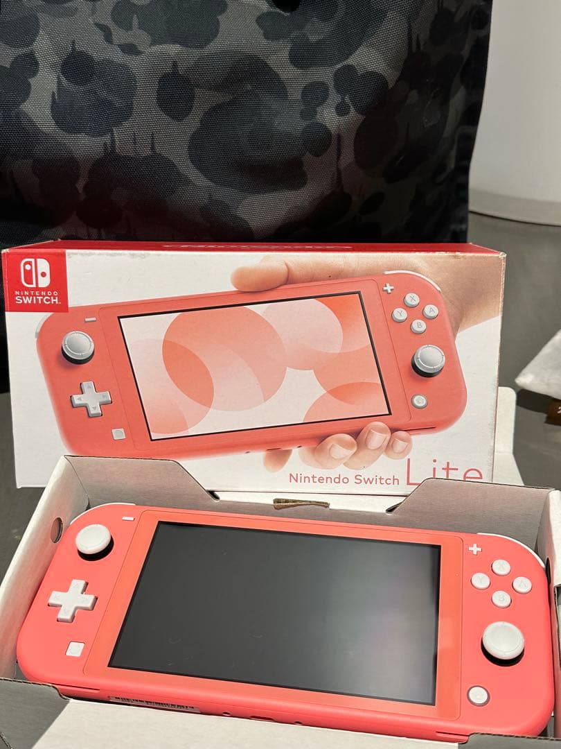 Switch Lite 箱 充電器付き ピンク 本体