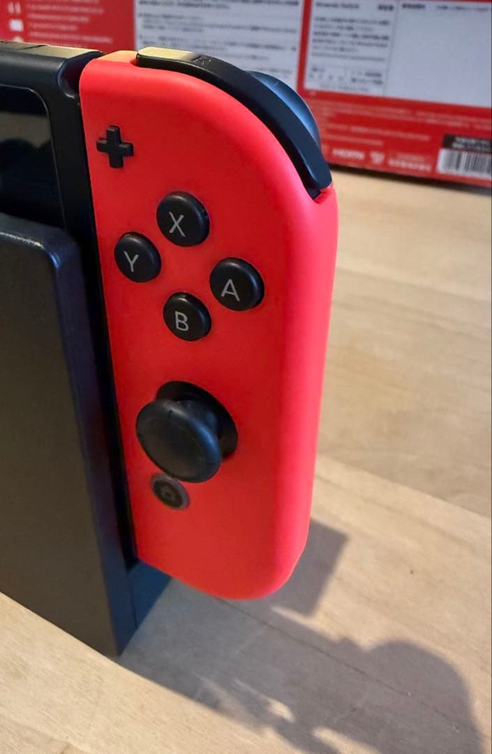 Nintendo Switch本体 （バッテリー強化版:赤箱）Joy-Con付き