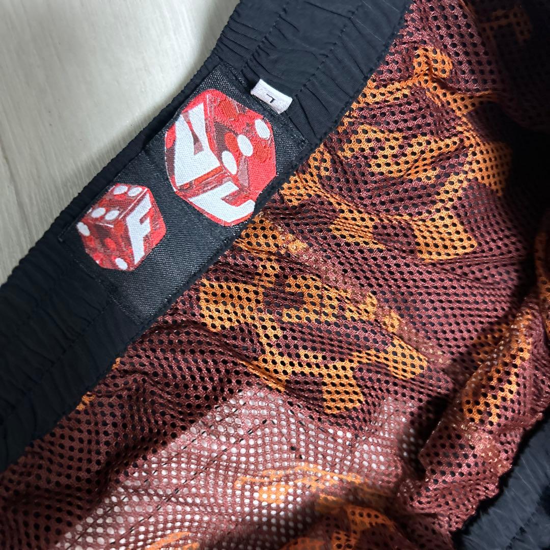 かつきくん着用　FUC fackupclothes ナイロンパンツ