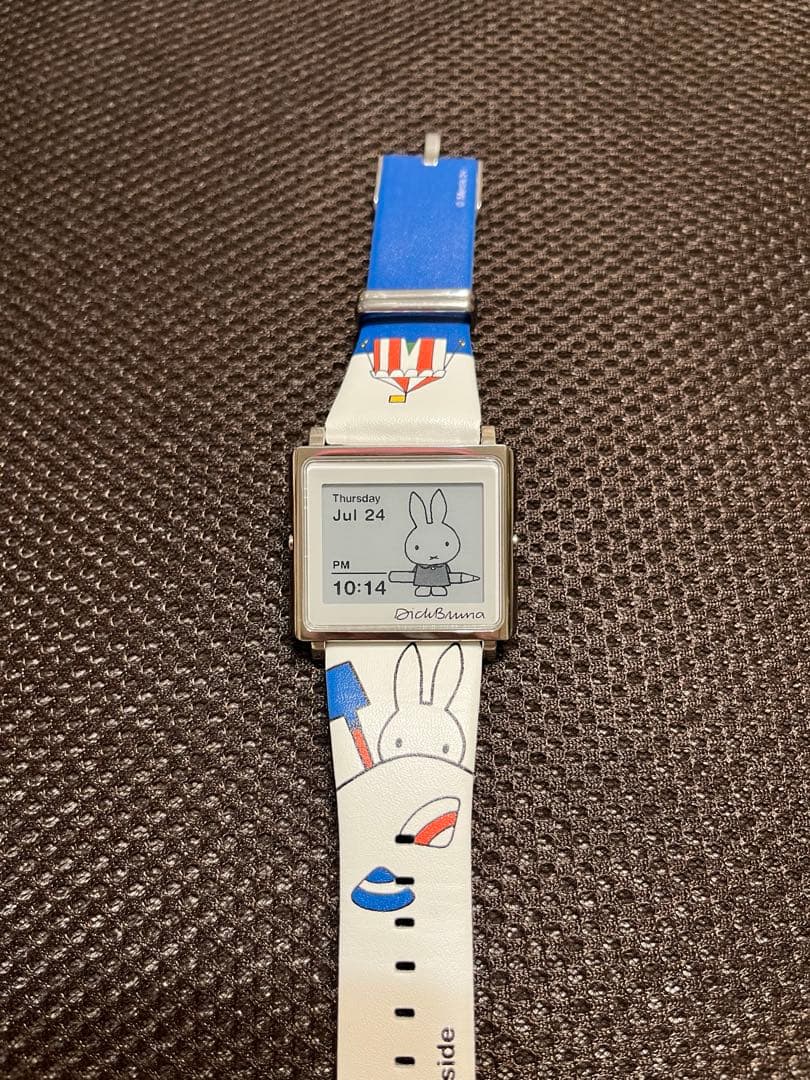 CASIO miffy at the seaside デジタル腕時計
