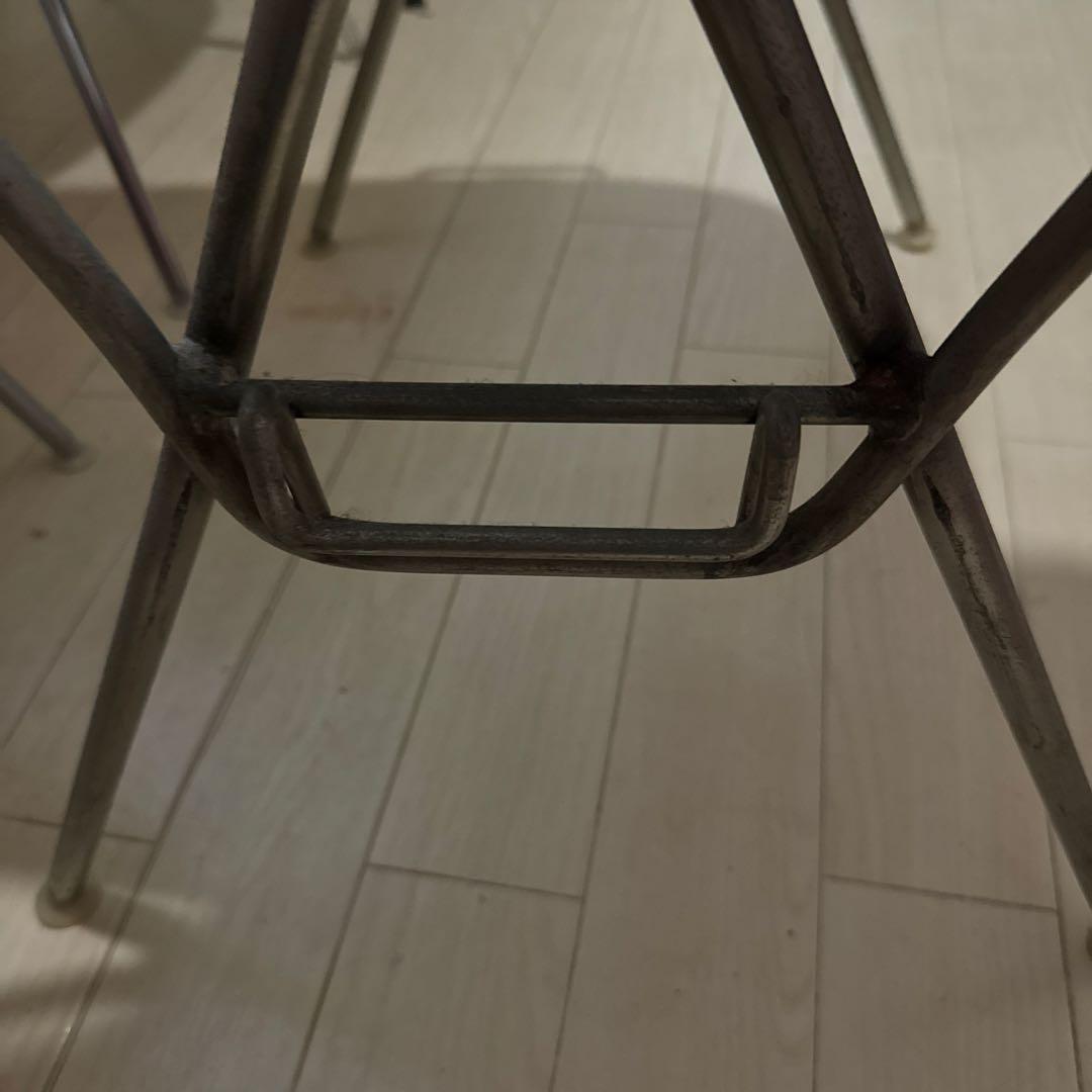 Herman Miller イームズサイドシェルチェア スクールベース