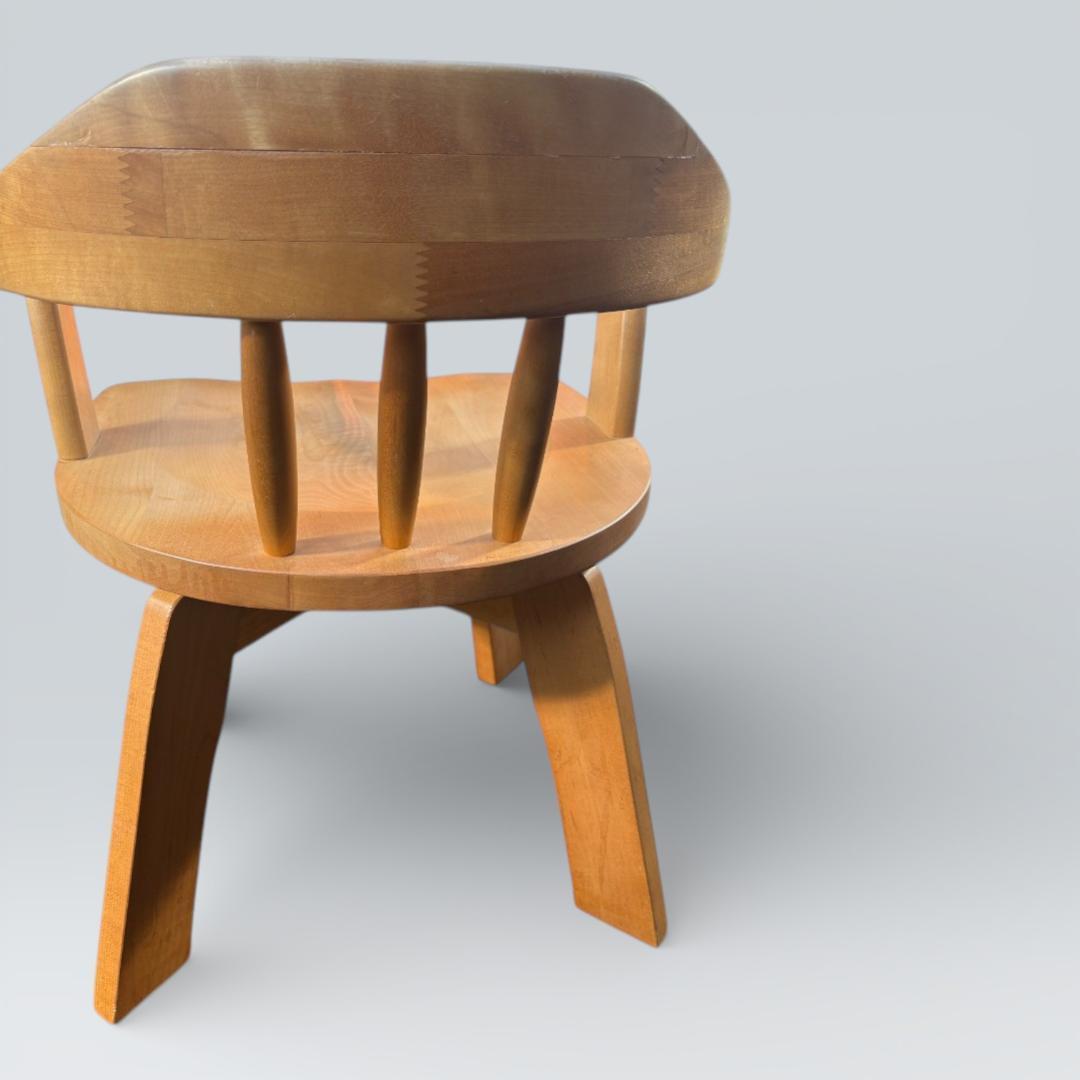 大川家具 回転ダイニングチェア 肘付き 幅58cm 天然木①