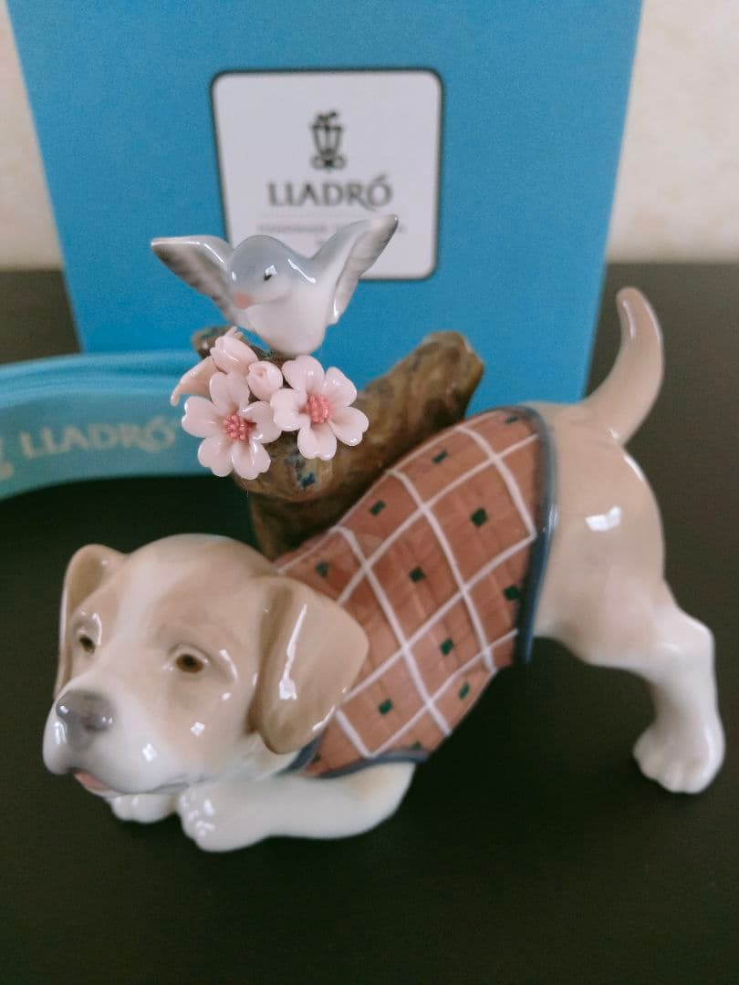 【最終値下げ】新品 リヤドロ「blossoms for the puppy」