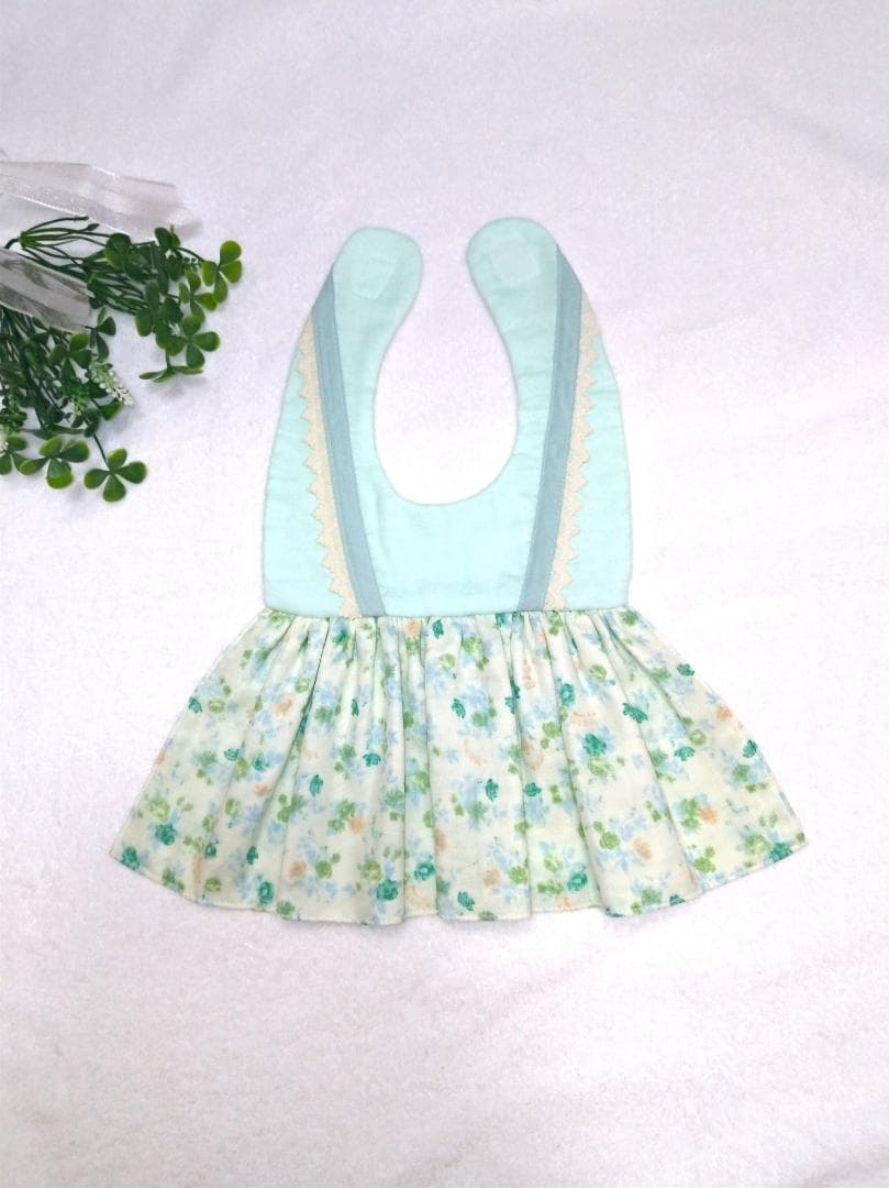 【送料無料】花柄レースのワンピース風スタイ