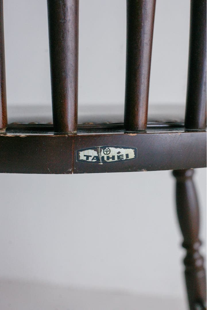 レザーチェア　ウィンザーチェア　ダイニングチェア　アンティーク　古家具